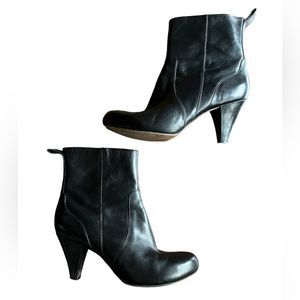 Índigo by Clarks Boots